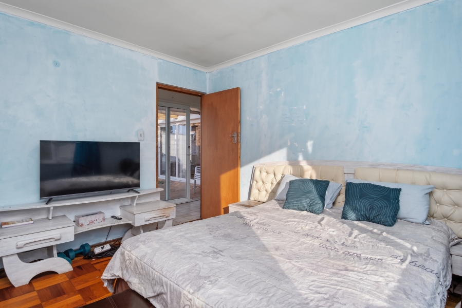 3 Bedroom Property for Sale in Lotus River Western Cape